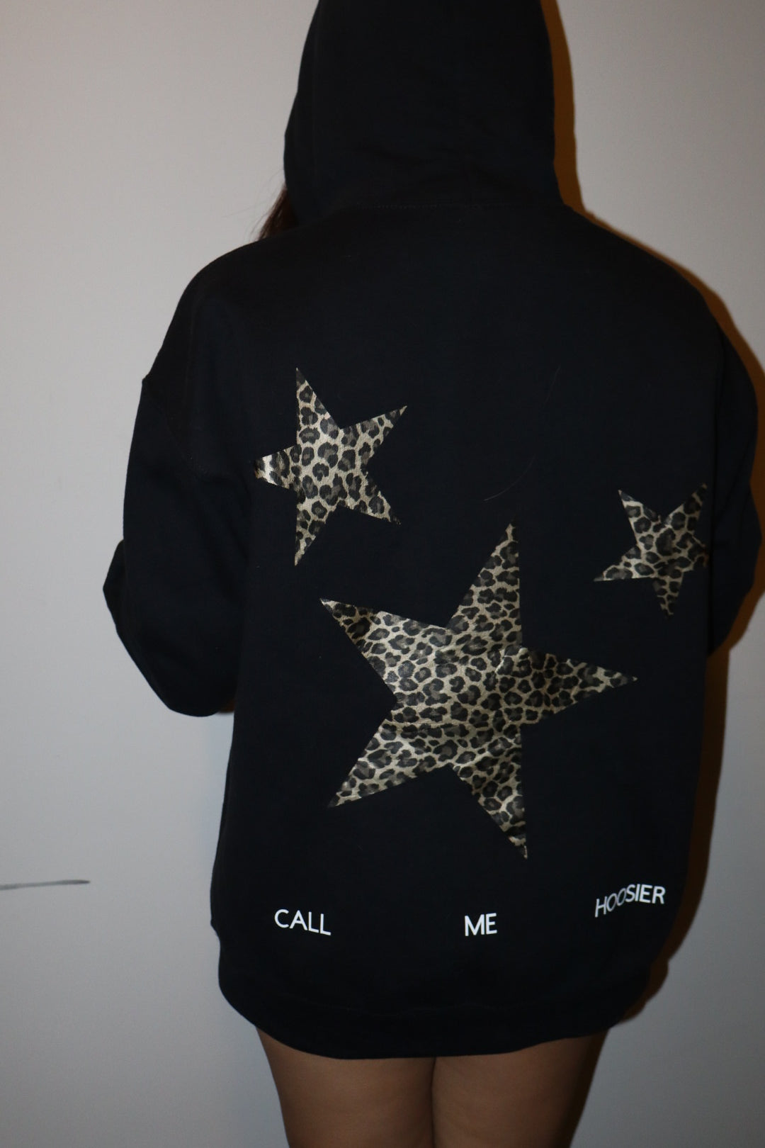 CHEETAH PRINT STAR SWEATSHIRT